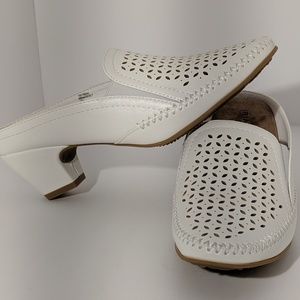 Women's Rialto comfort shoes new